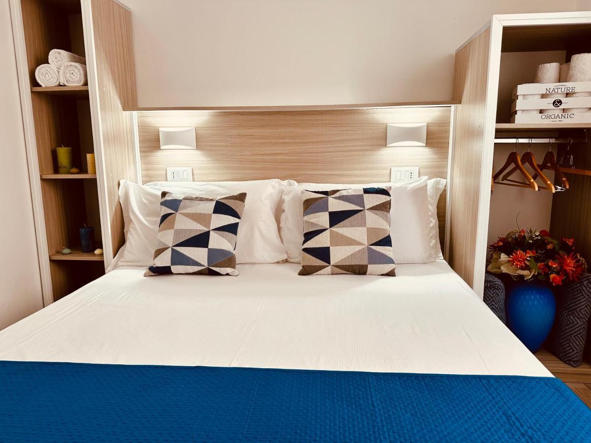 B&B The Sea - Family Rooms - Free Parking Тропеа Екстер'єр фото