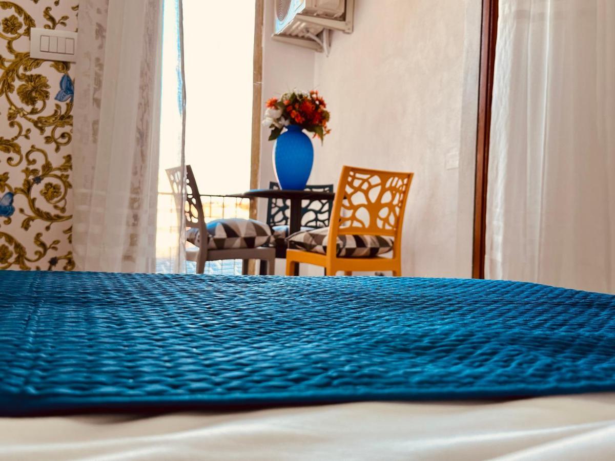 B&B The Sea - Family Rooms - Free Parking Тропеа Екстер'єр фото